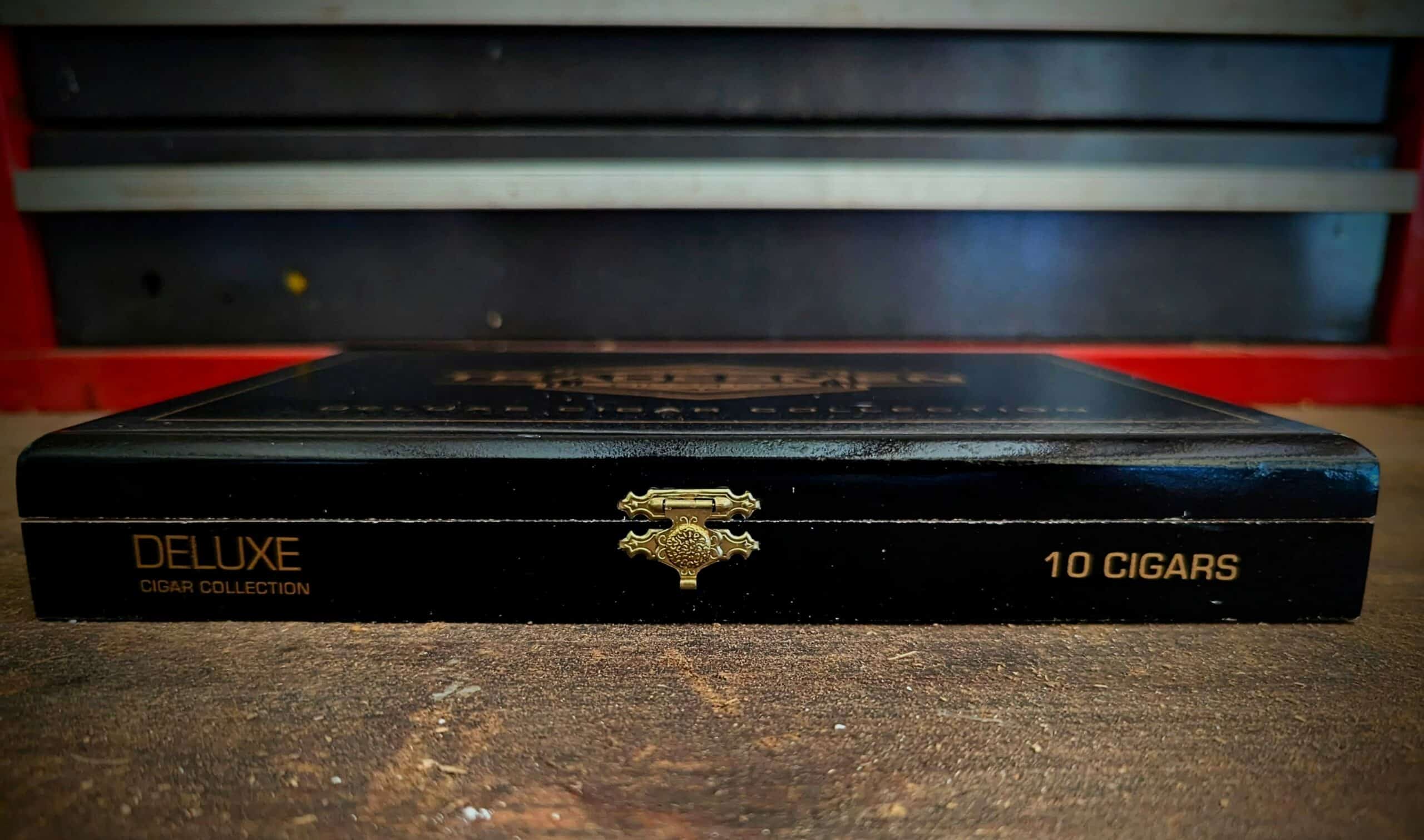 Tradesmen Deluxe Cigar Collection – Limited Edition 10-Cigar Box - Image 4