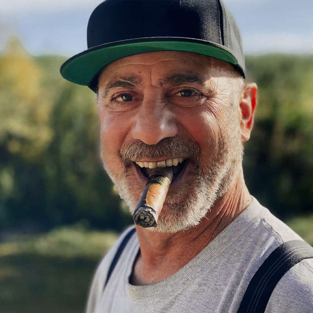 HomePageDoumitt-1000x1000